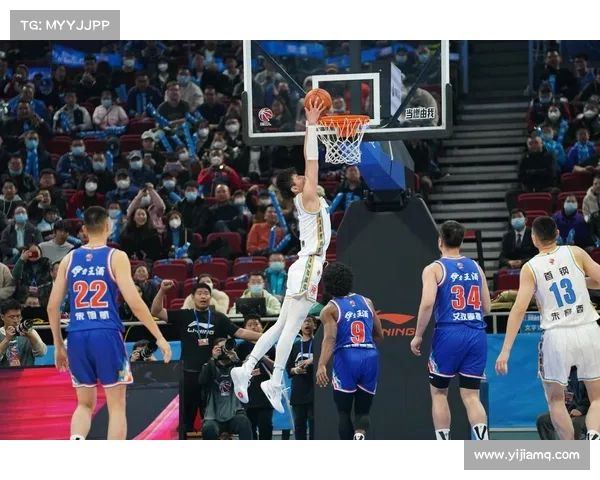 13 投 27 分 6 板!首钢锋线新星闪耀十连胜,曾凡博剑指 NBA 新征程 13 投 27 分 6 板!首钢锋线新星闪耀十连胜,曾凡博剑指 NBA 新征程
